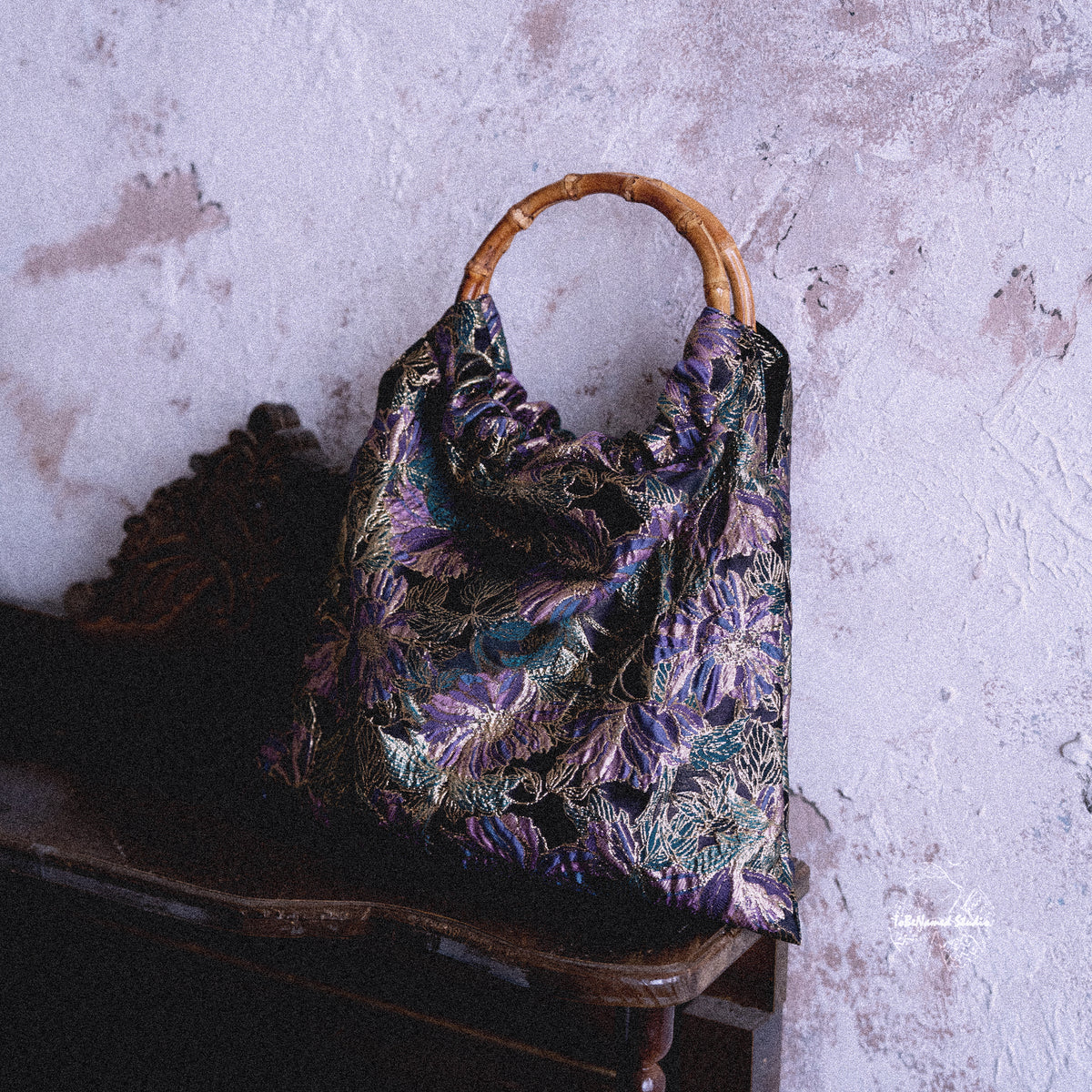 VIOLETTOMANIA Purple Floral Jacquard Bamboo Handbag