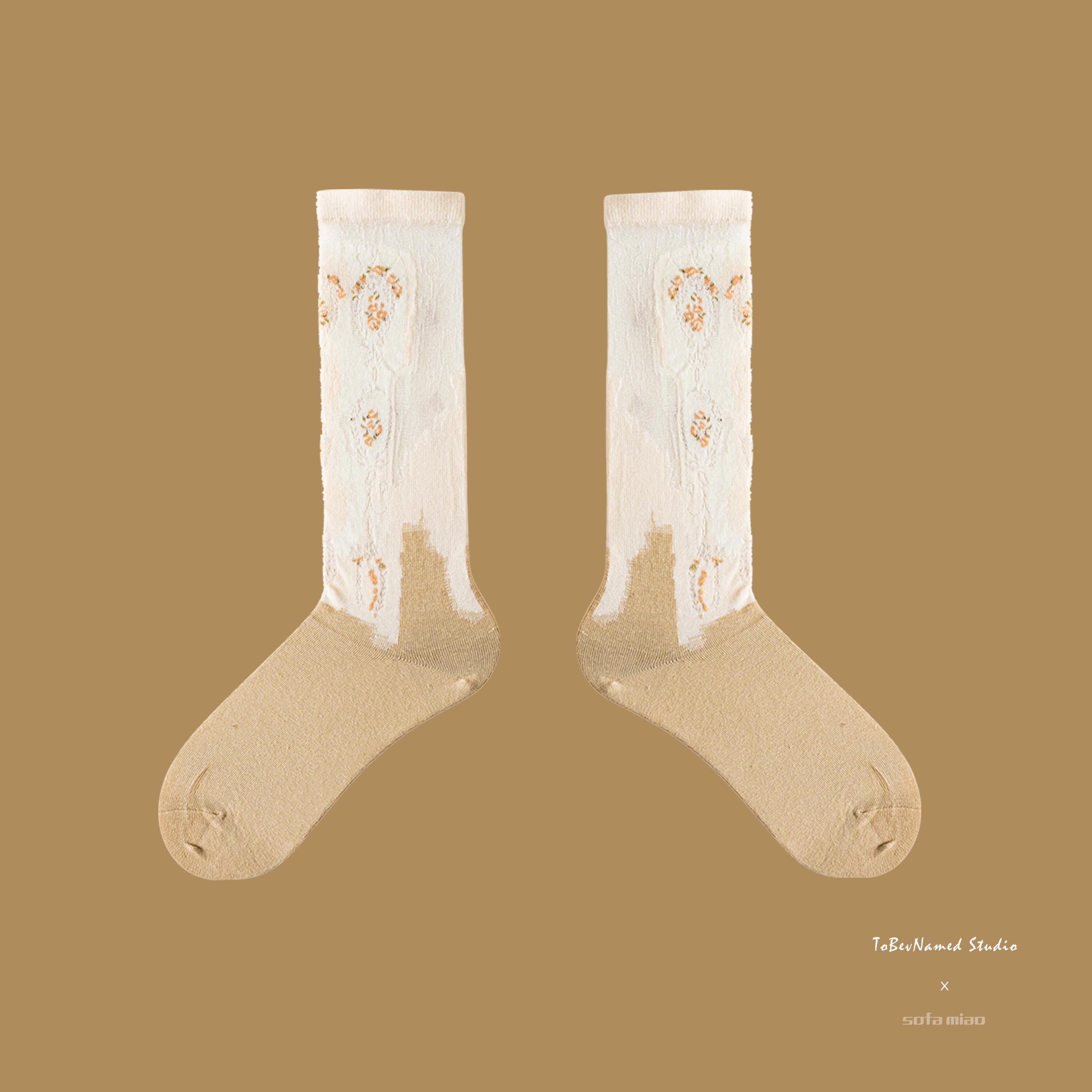 FLOURISH IN RUINS Socks