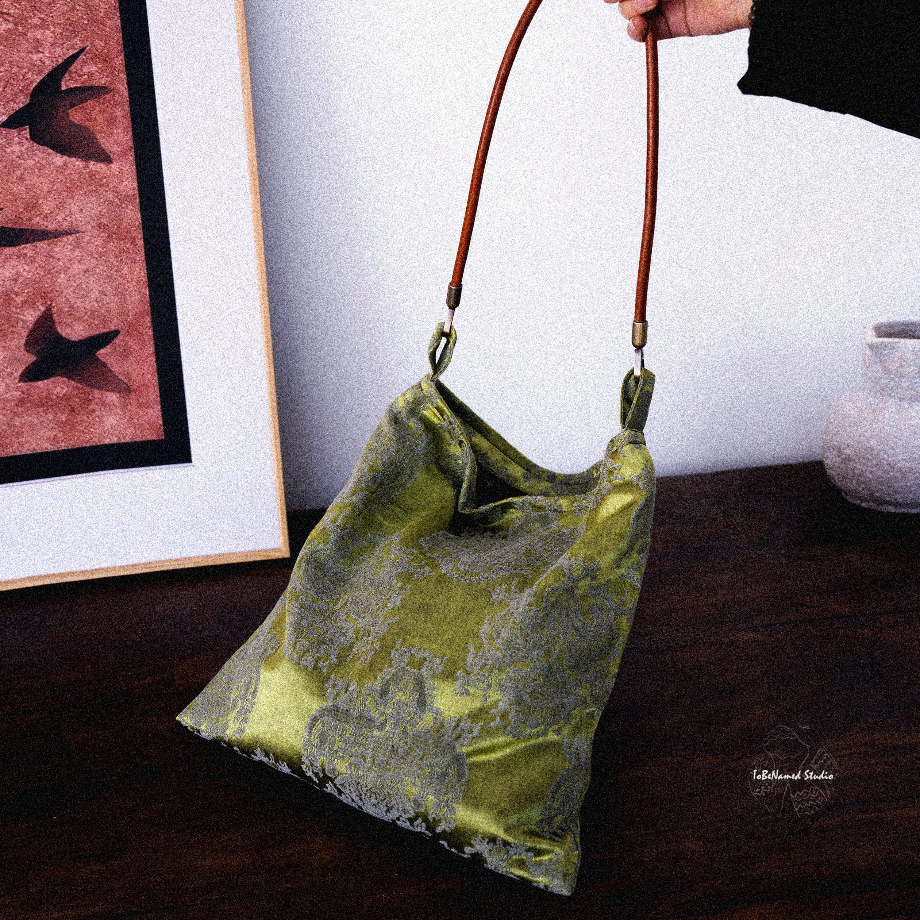 EMPRESS JADE Tote Bag