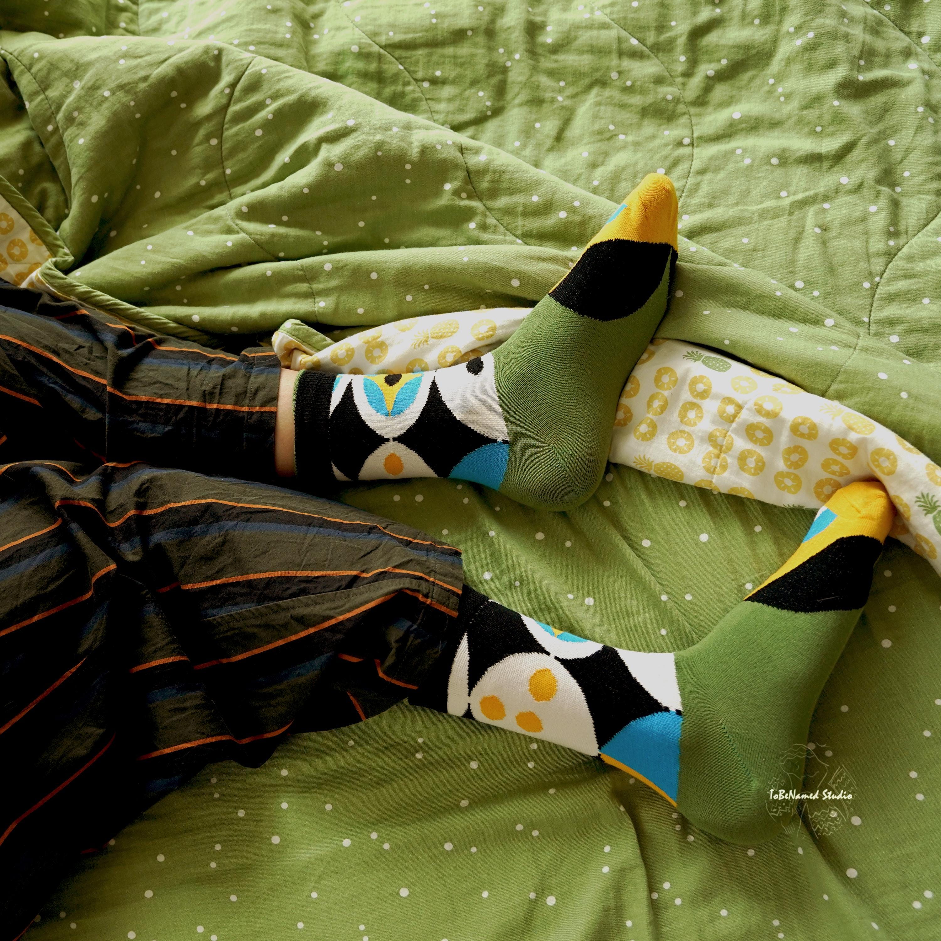 WONDER CELL Socks