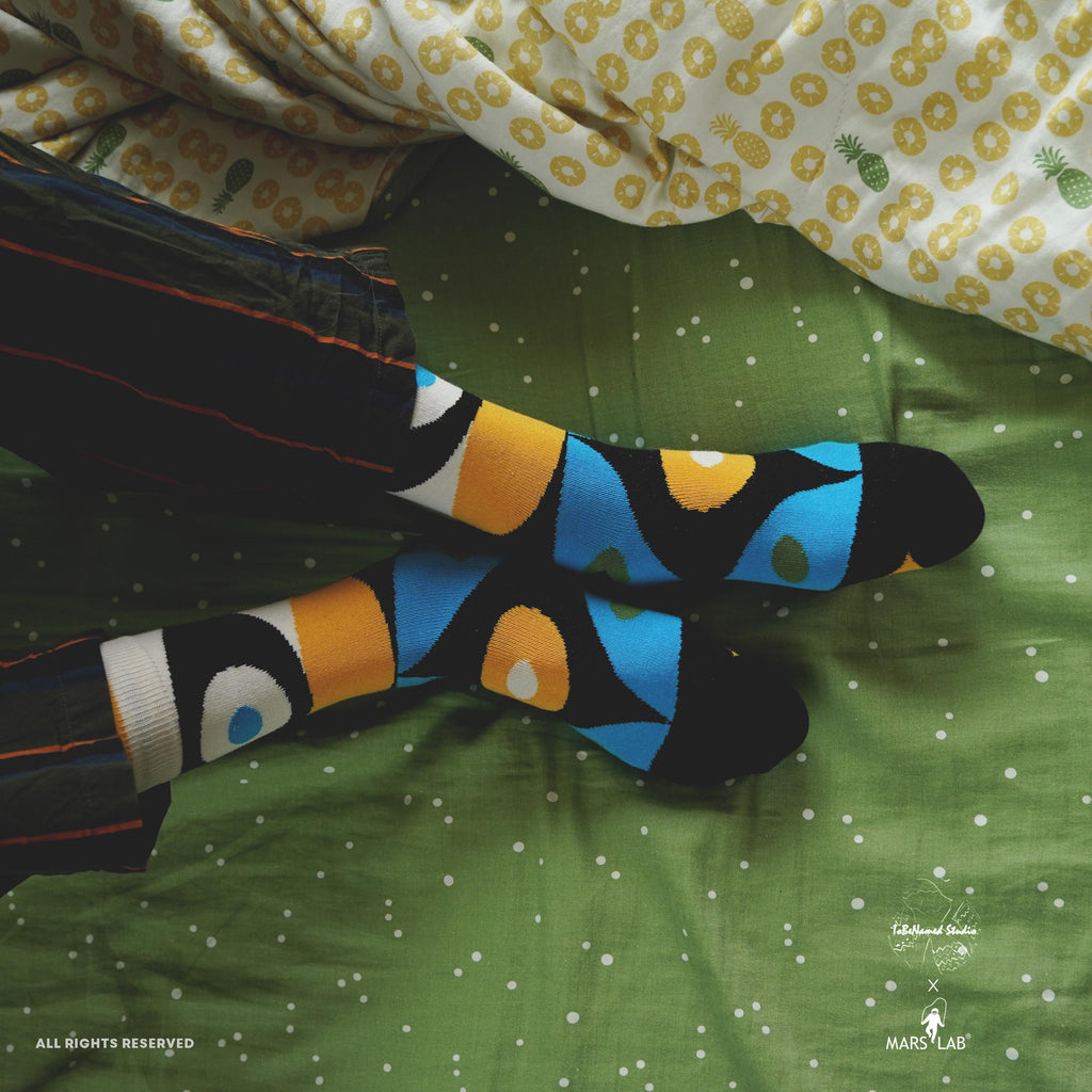WONDER CELL Socks