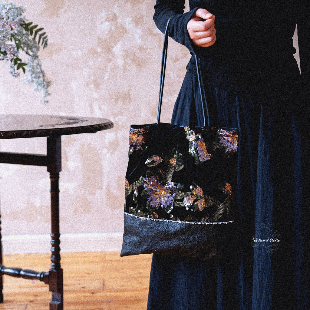 VIOLET NOCTURNE Shoulder Bag