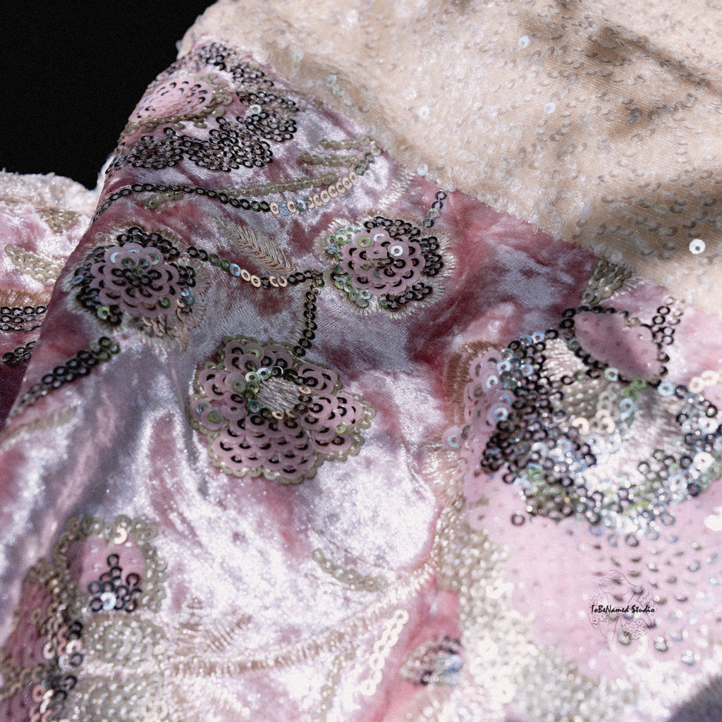 PARISIAN ROSE Sequin Embroidery Shoulder Bag
