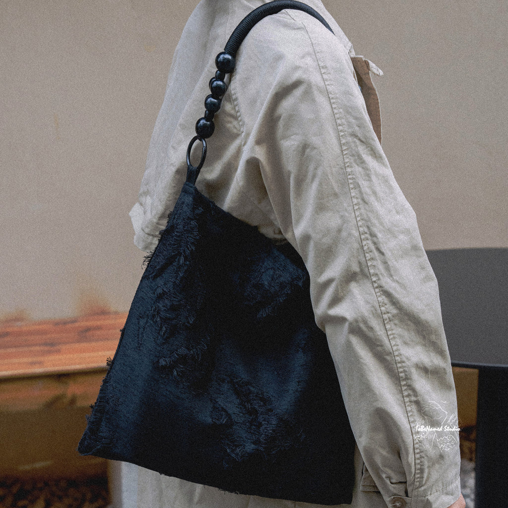 SHADES of KURO Tote