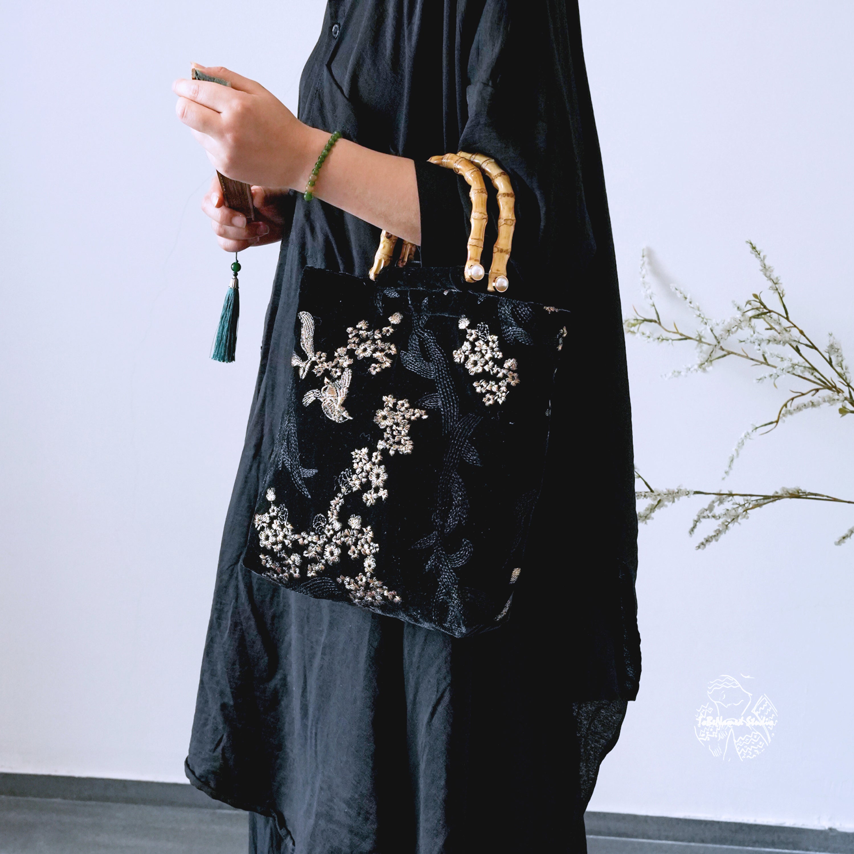 GILDED NIGHTINGALE Handbag