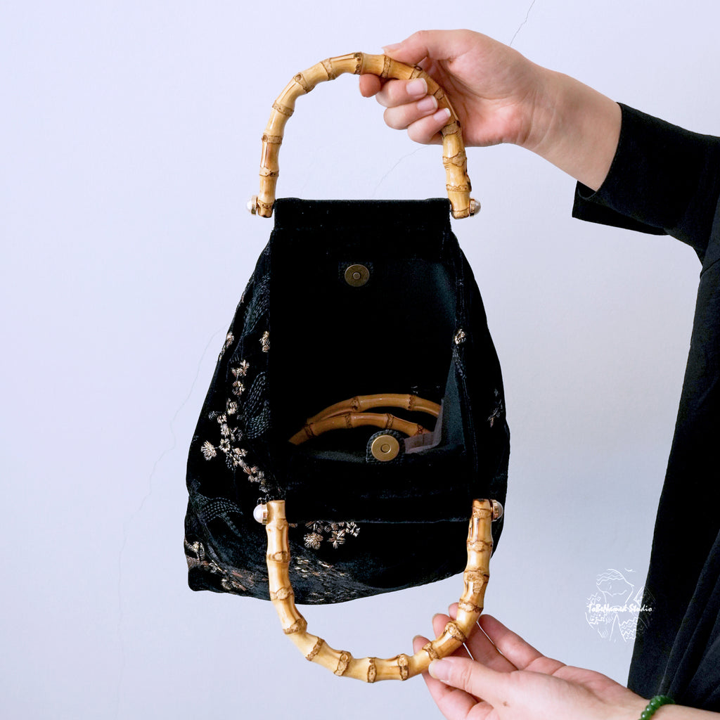 GILDED NIGHTINGALE Handbag