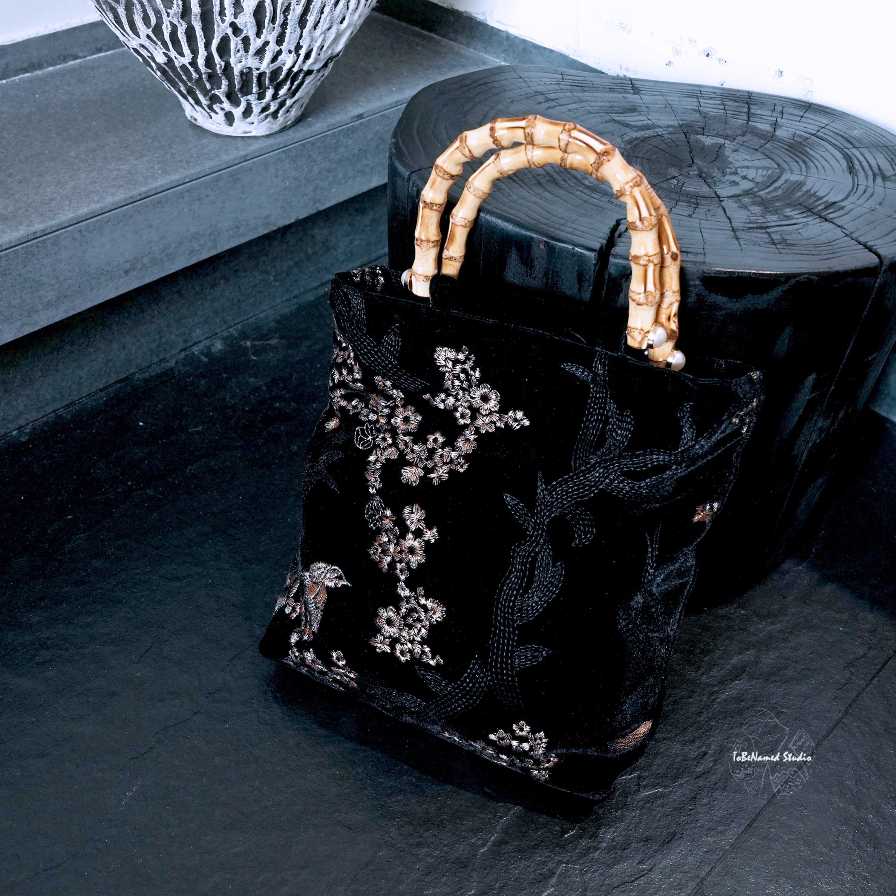 GILDED NIGHTINGALE Handbag