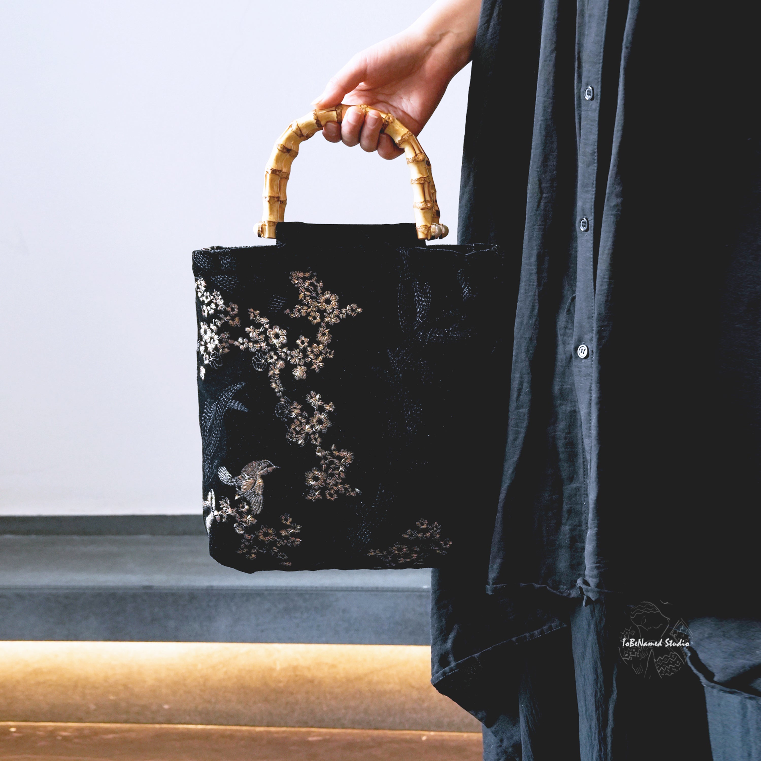 GILDED NIGHTINGALE Handbag