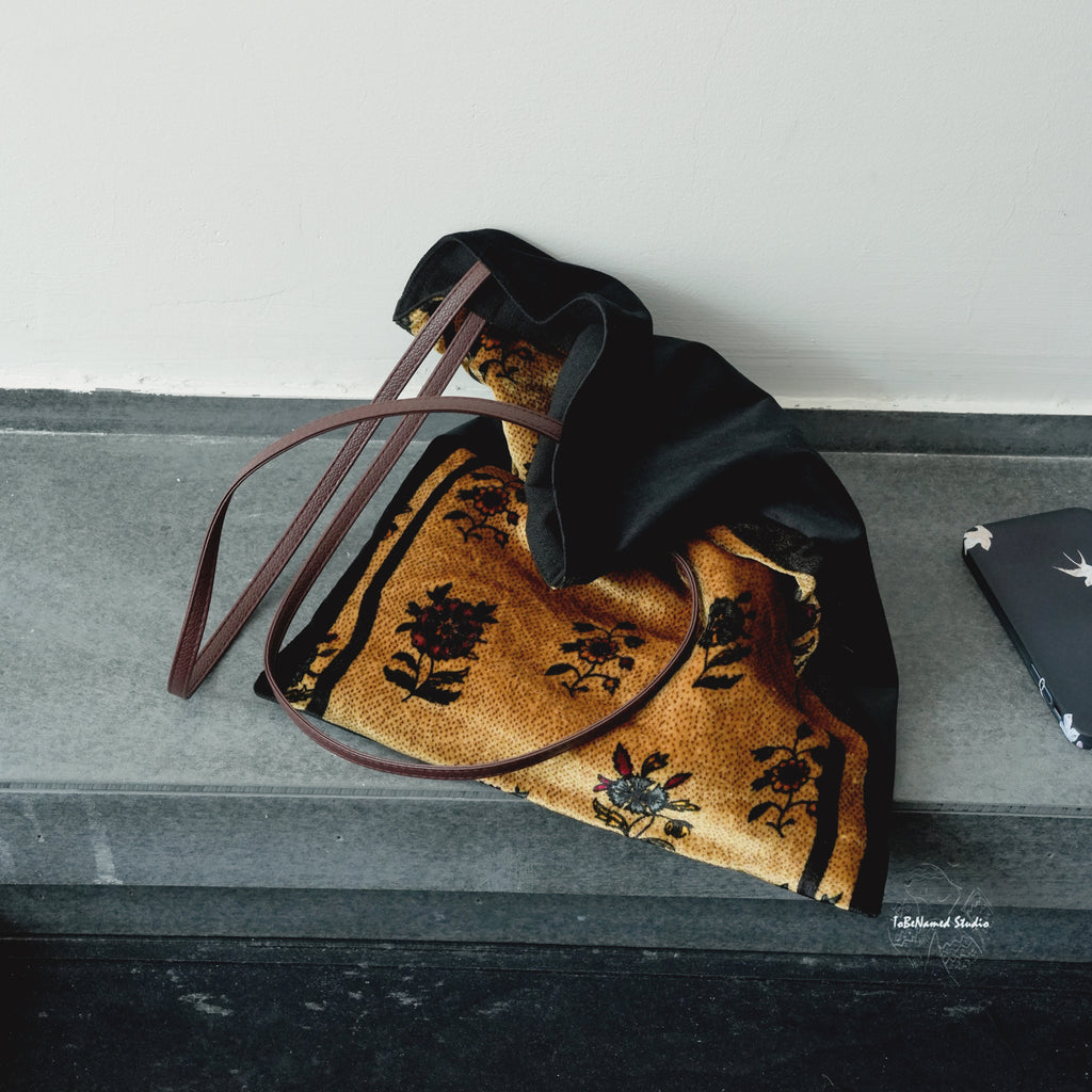 FALL in PARIS Tote Bag