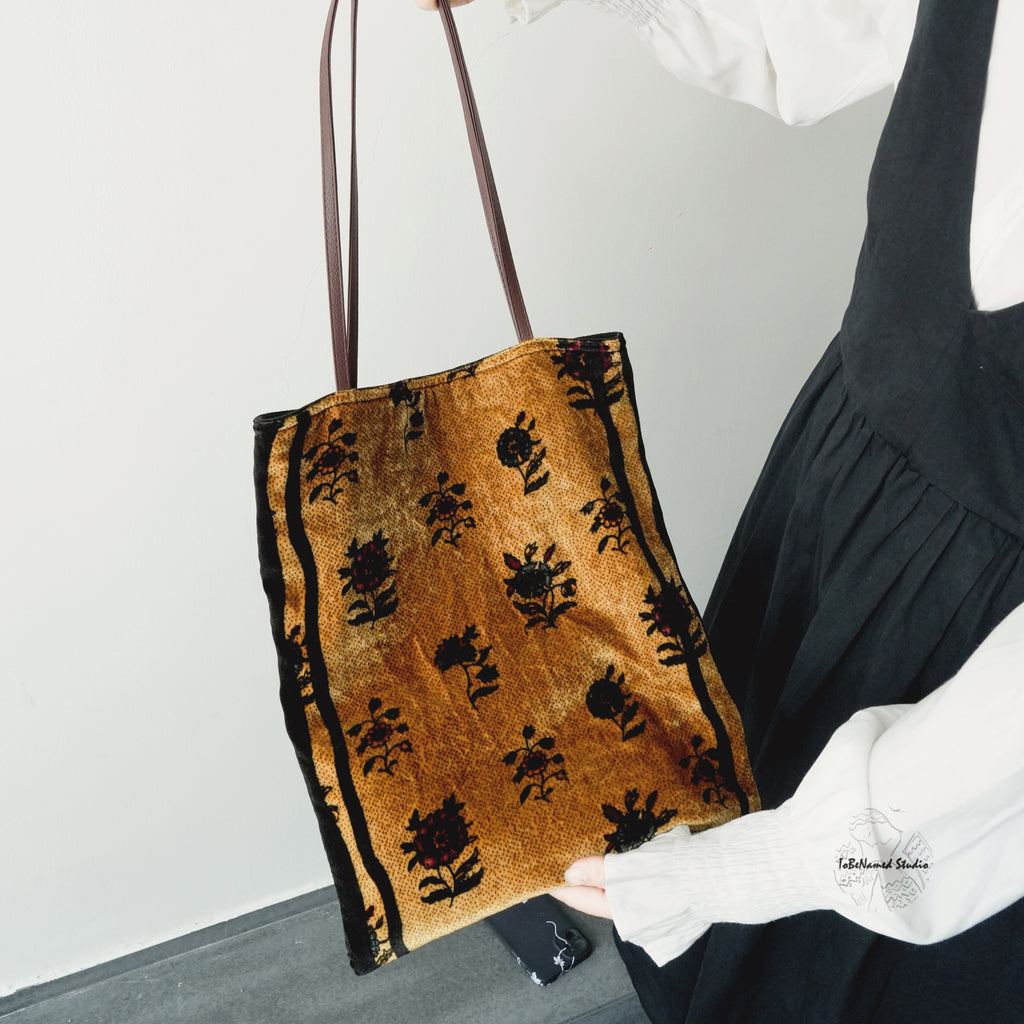 FALL in PARIS Tote Bag