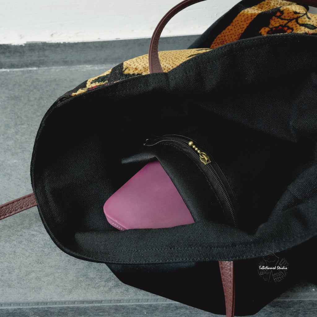 FALL in PARIS Tote Bag