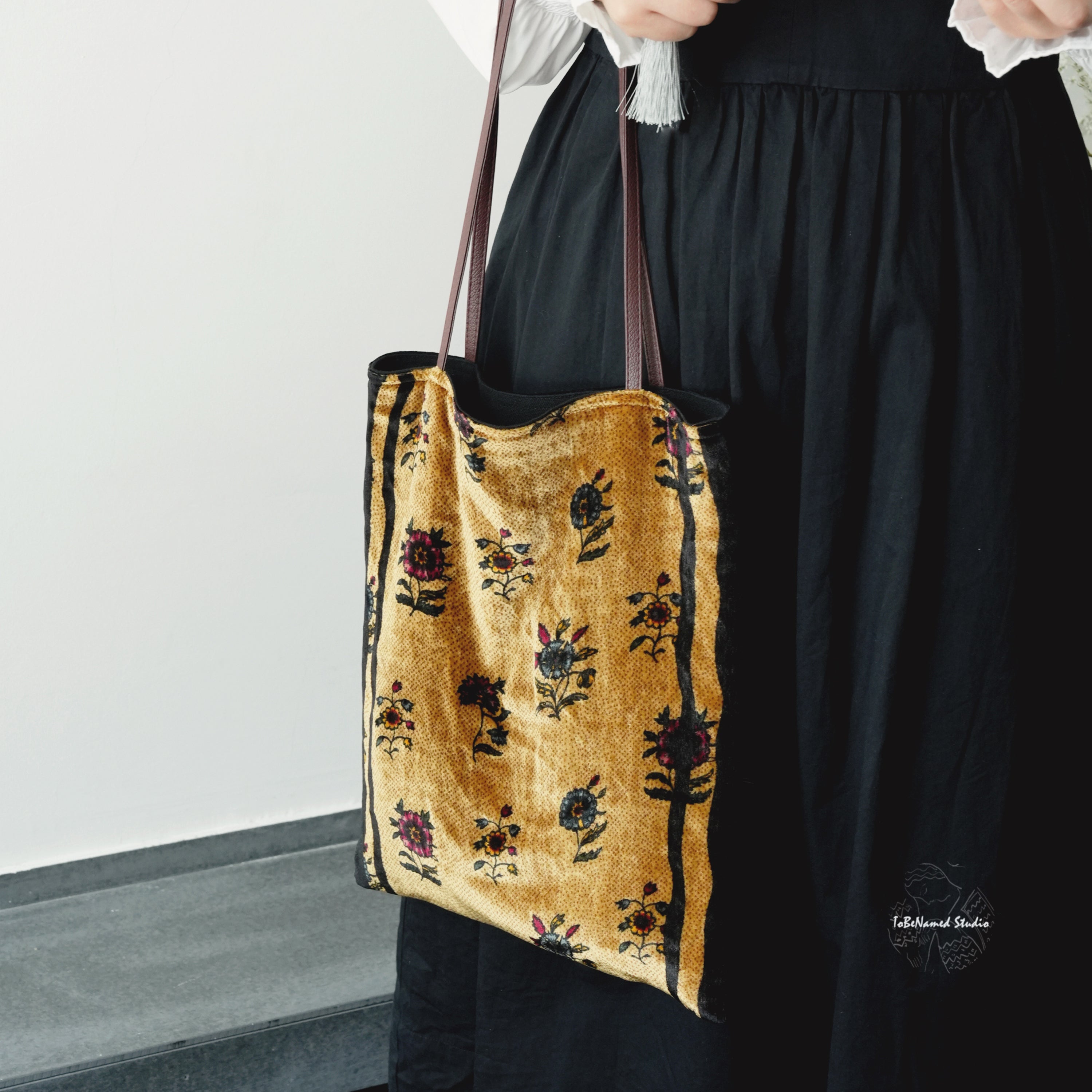 FALL in PARIS Tote Bag