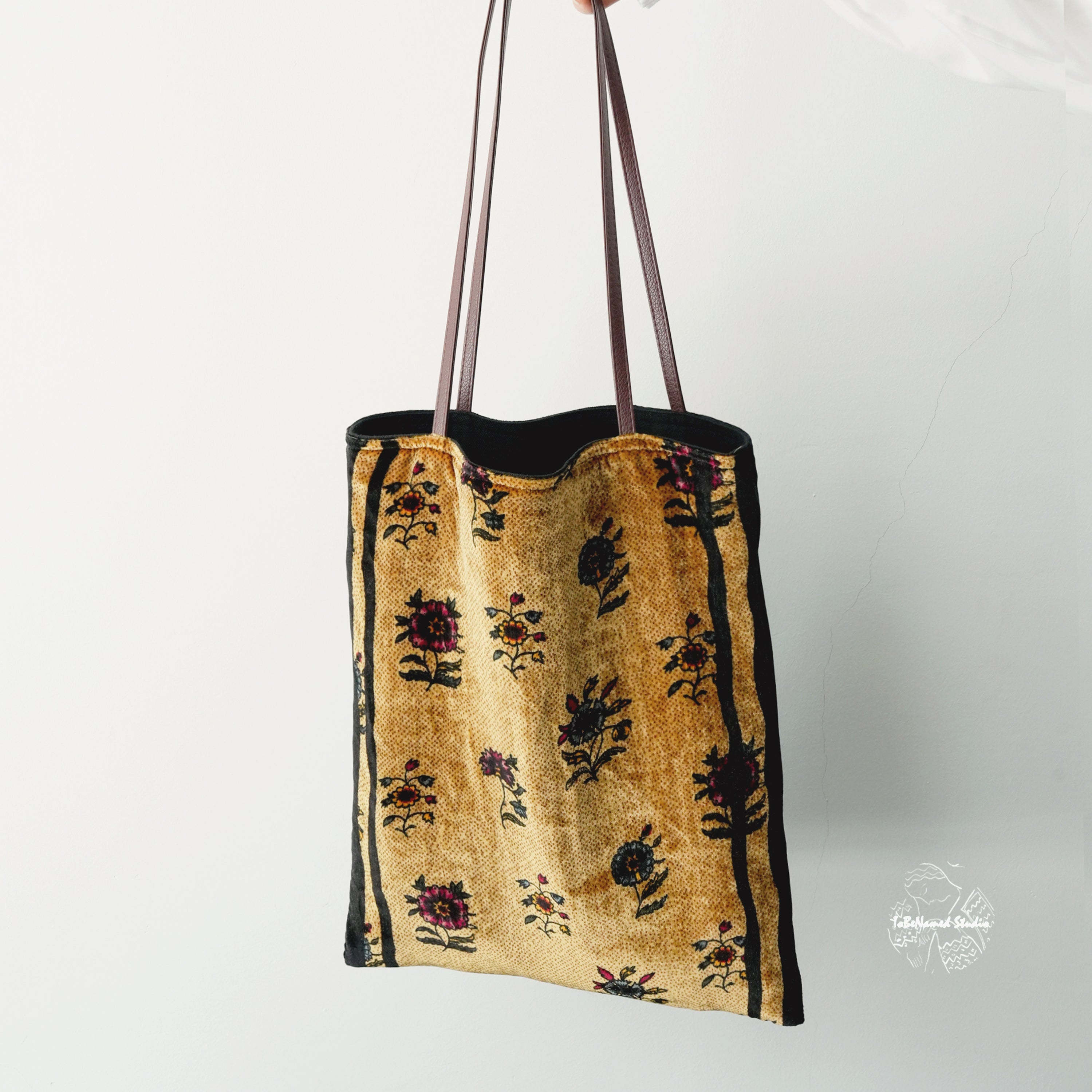 FALL in PARIS Tote Bag