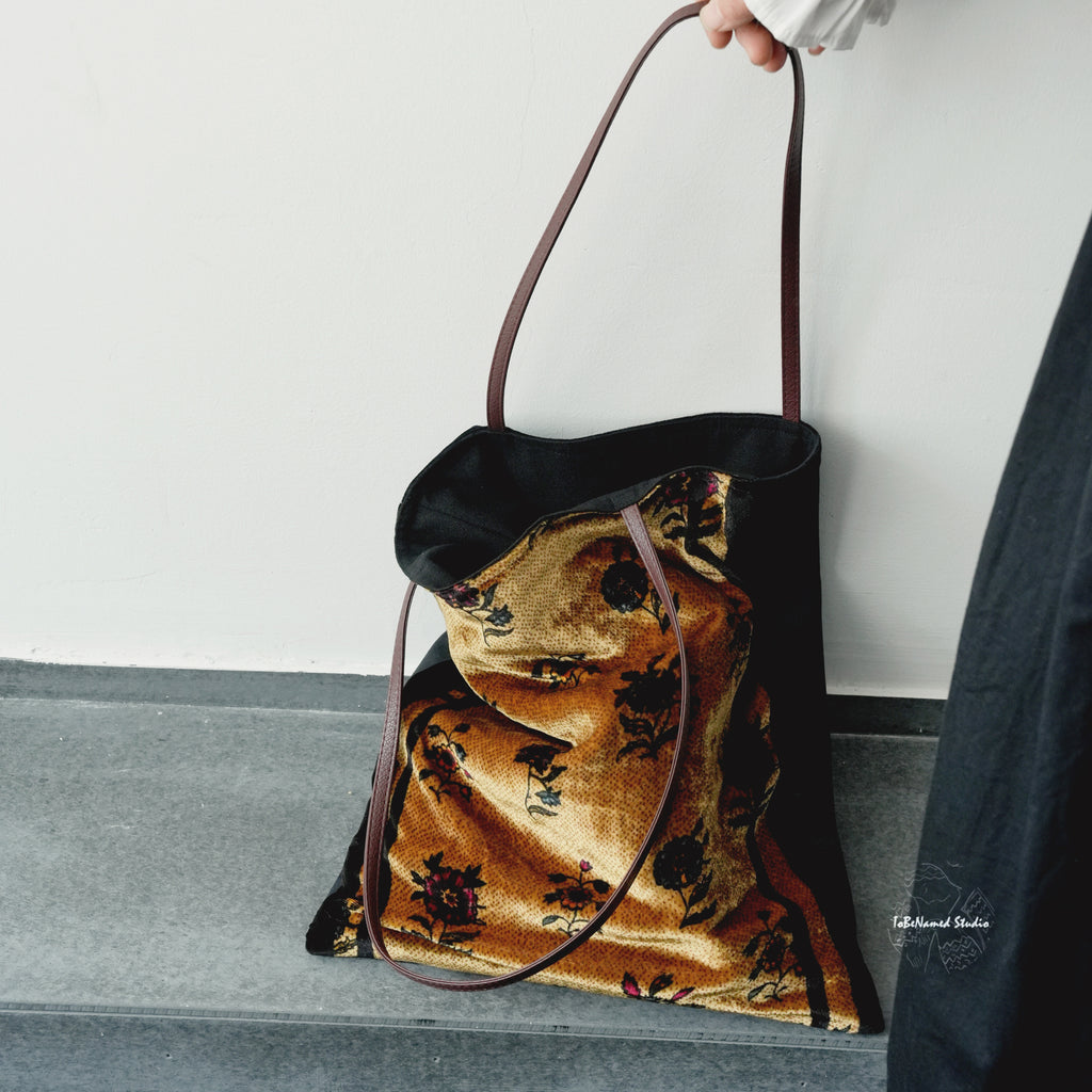 FALL in PARIS Tote Bag