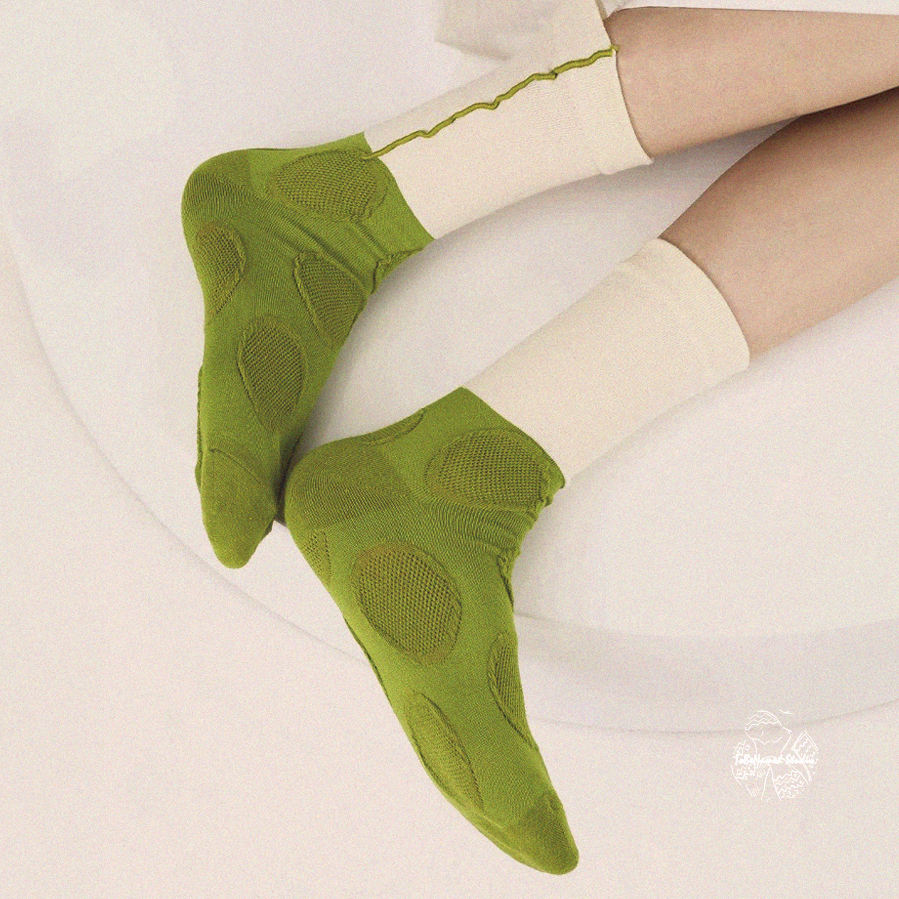GREEN PLUM Socks
