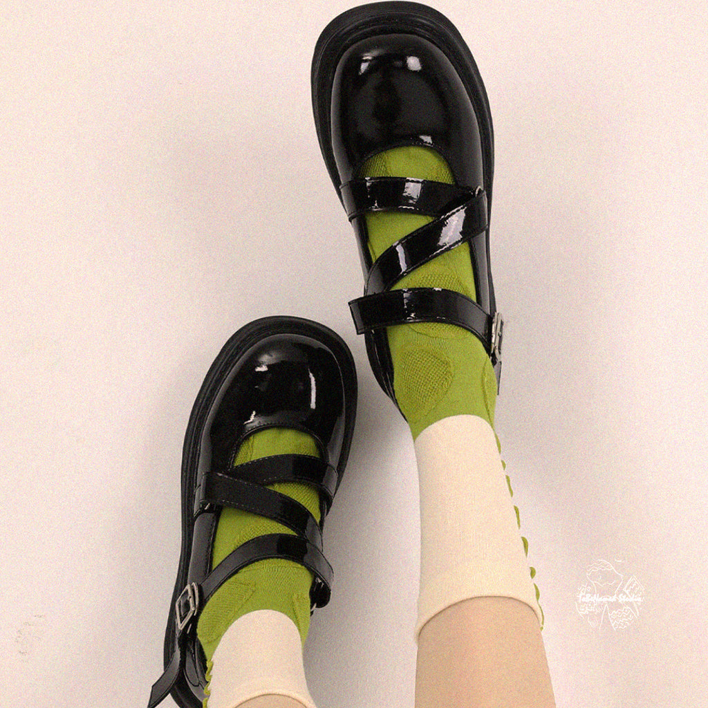 GREEN PLUM Socks