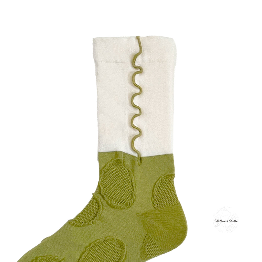 GREEN PLUM Socks