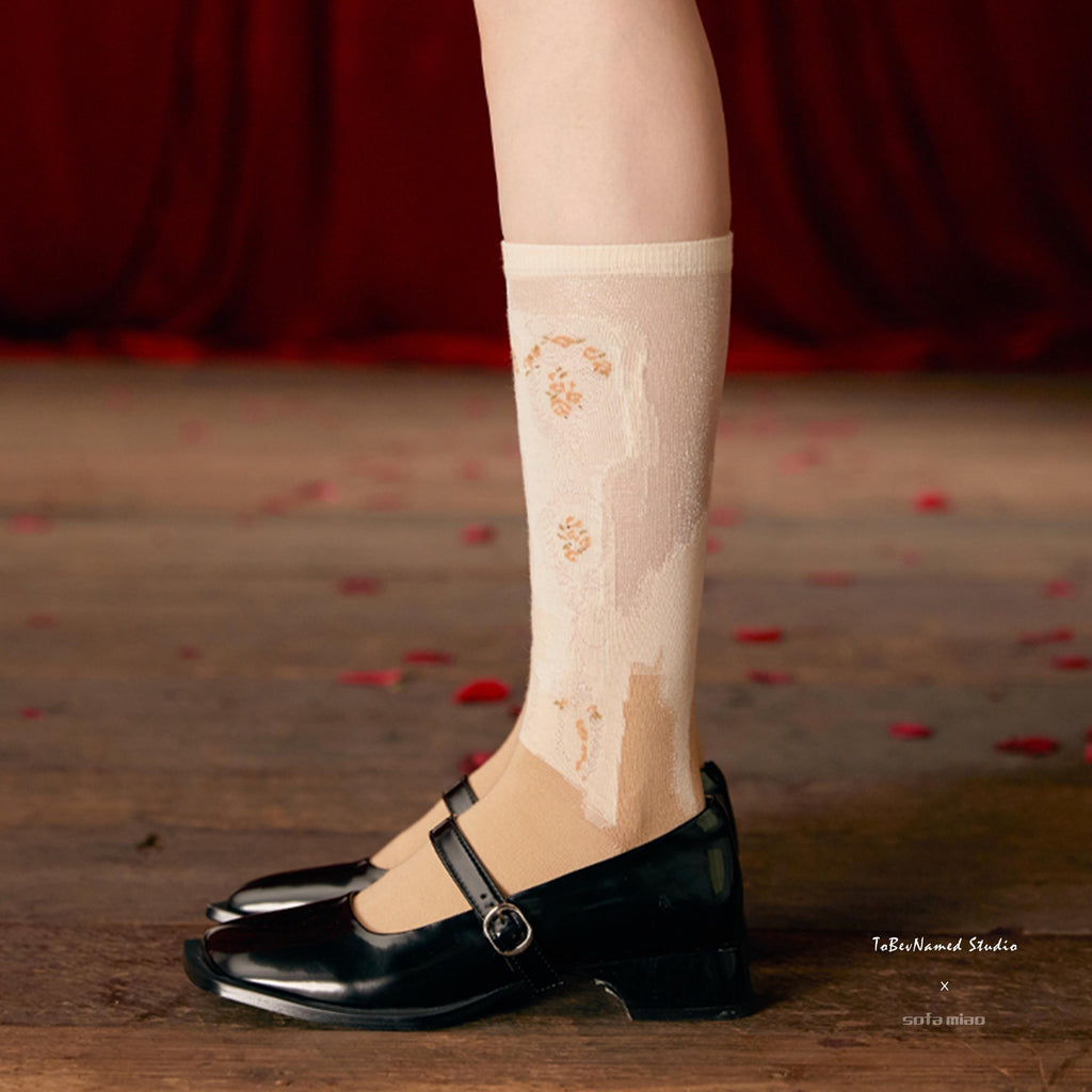 FLOURISH IN RUINS Socks